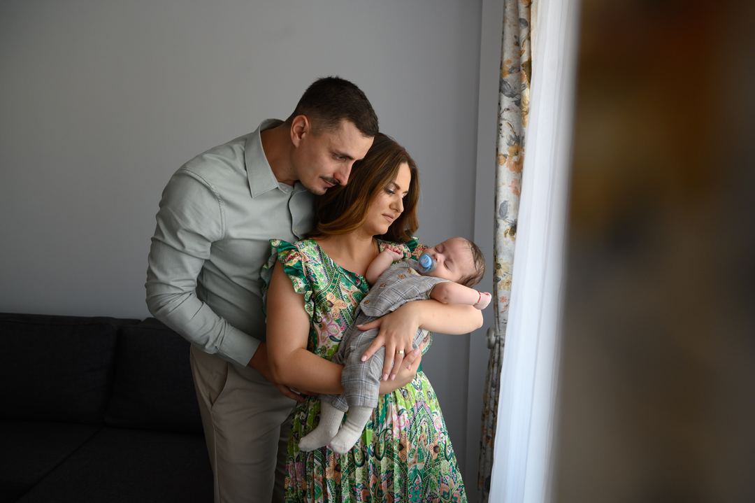 Familia și nașii — Demeter Studios